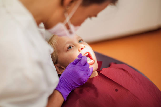 Best Dentist for Tooth Abscess  in Encinal, TX